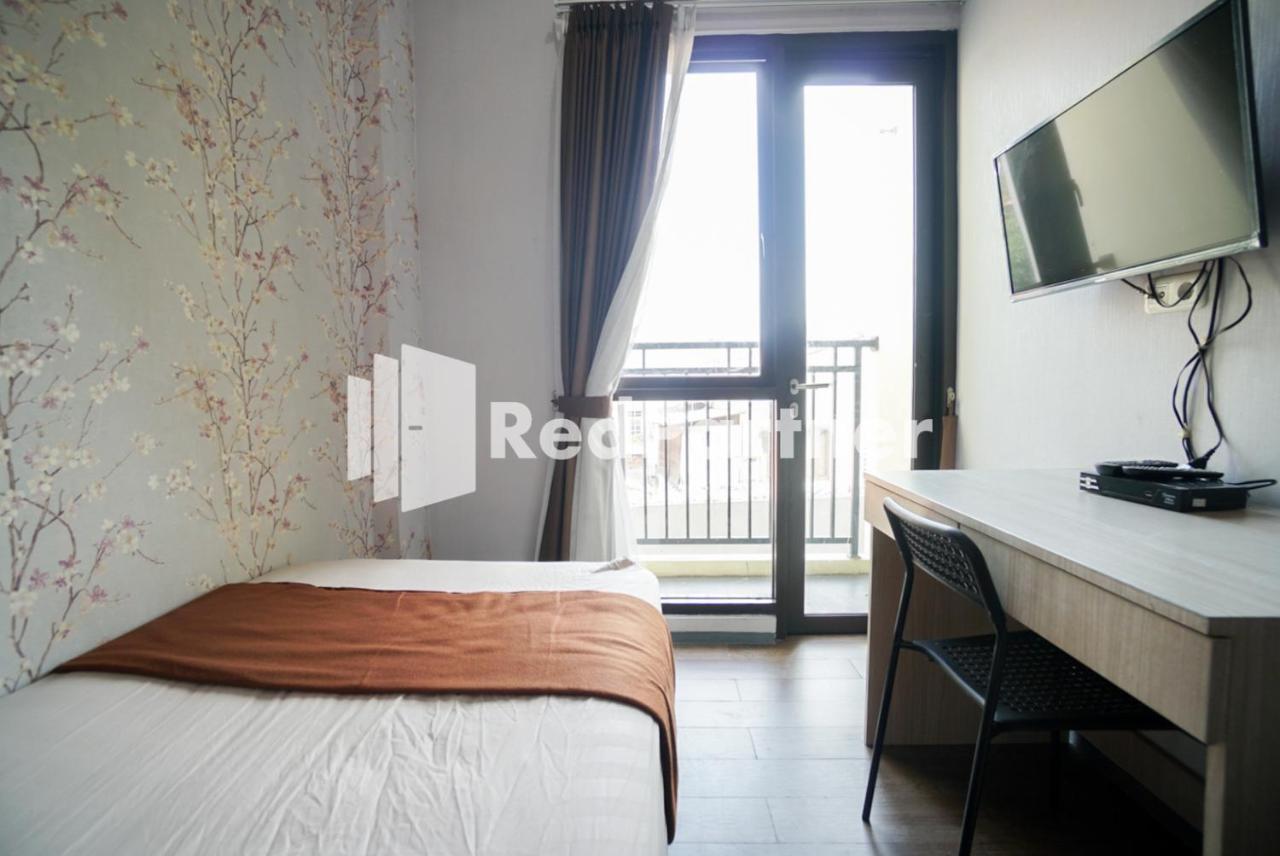 Hotel Toba Mansion Syariah Near Benhil Redpartner Yakarta Exterior foto